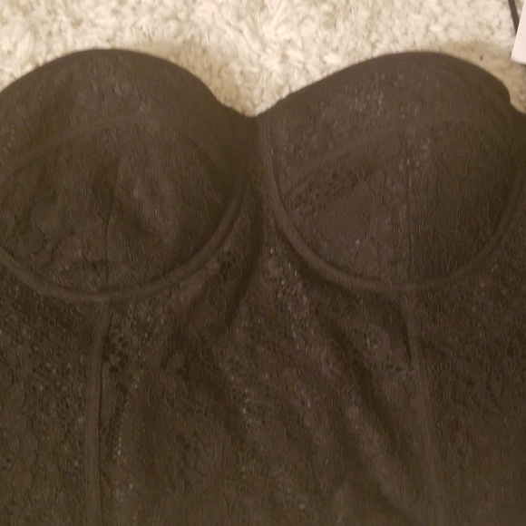 Lace Bustier - Picture 3 of 4